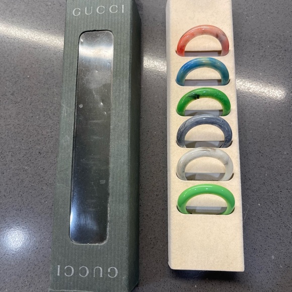 Six Gucci bezels for the vintage gold bangle watch htf marble print set in box - Picture 2 of 11